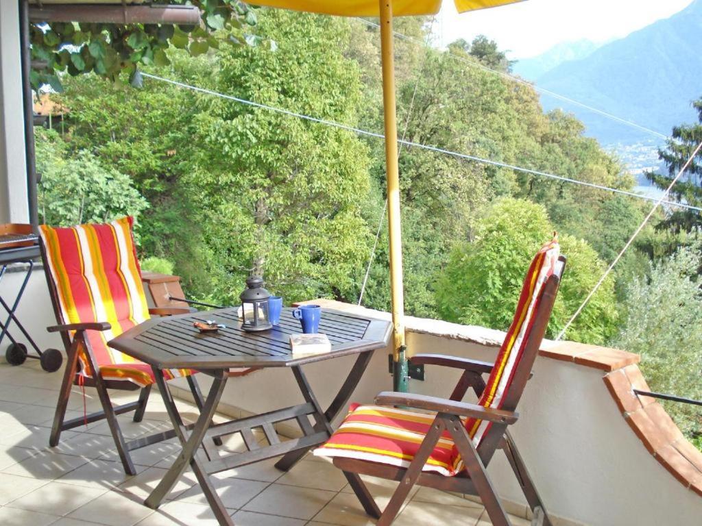 Prosecco Lägenhet Gravedona Exteriör bild